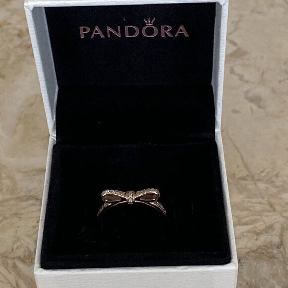 Pandora Sparkling Bow Rose Gold & Cubic Zirconia Ring - Picture 7 of 12